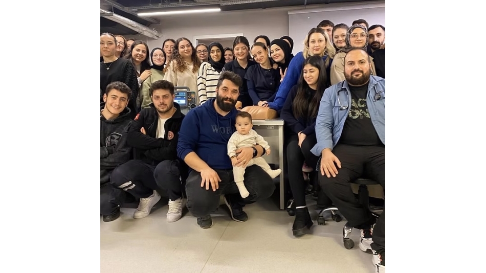 ALTINBAŞ ÜNİVERSİTESİ SAĞLIK HİZMETLERİ MESLEK YÜKSEKOKULU